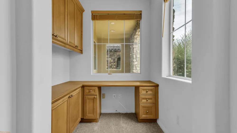1023 Via Fortuna Palm Desert, CA 92260