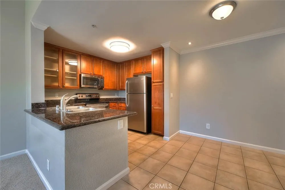 1015 La Terraza #304 Corona, CA 92879