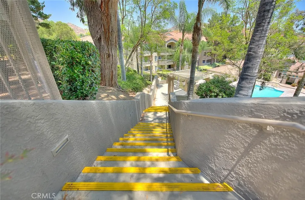 1015 La Terraza #304 Corona, CA 92879