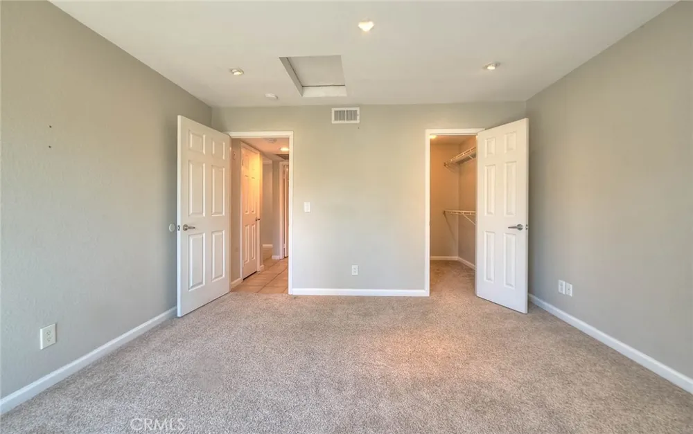 1015 La Terraza #304 Corona, CA 92879