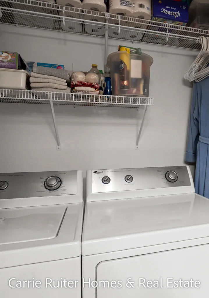 17232 W Spring Lake Road Spring Lake, MI 49456