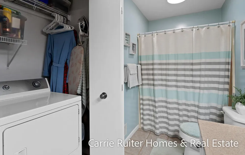 17232 W Spring Lake Road Spring Lake, MI 49456