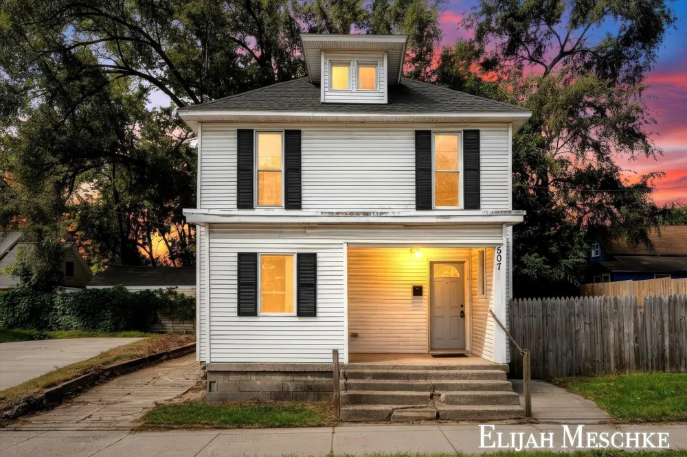 507 Fuller Avenue SE Grand Rapids, MI 49506