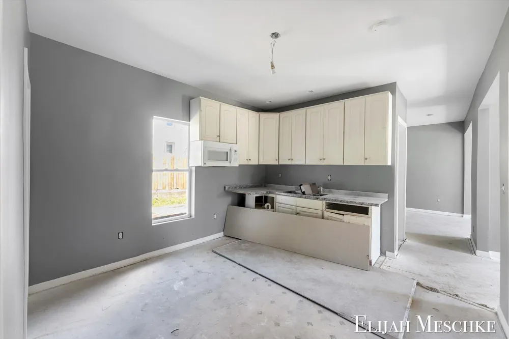 507 Fuller Avenue SE Grand Rapids, MI 49506
