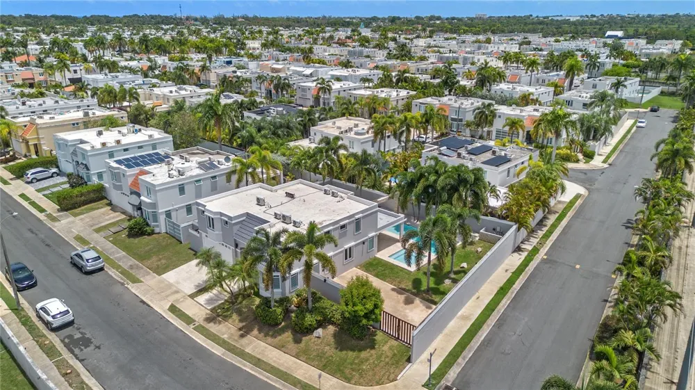 640 GOLFO DE ALASKA #H640 Dorado, PR 00646