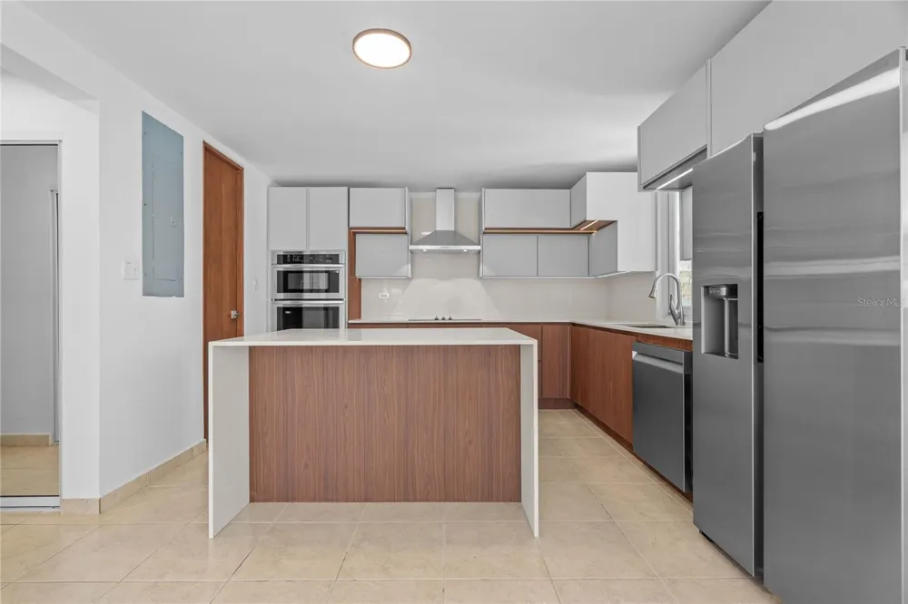 640 GOLFO DE ALASKA #H640 Dorado, PR 00646