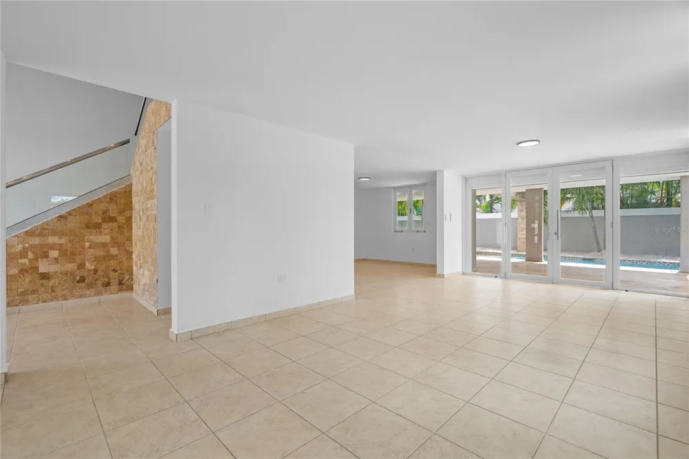 640 GOLFO DE ALASKA #H640 Dorado, PR 00646