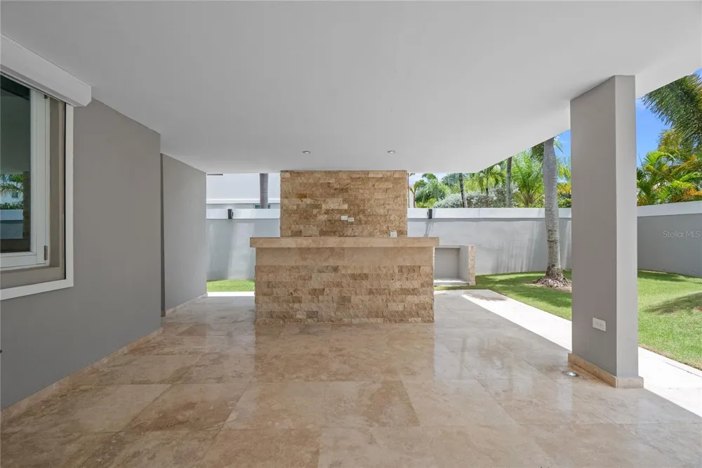 640 GOLFO DE ALASKA #H640 Dorado, PR 00646