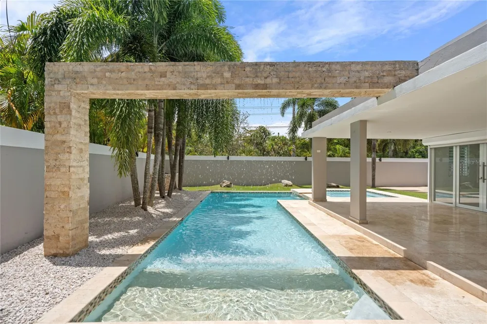 640 GOLFO DE ALASKA #H640 Dorado, PR 00646