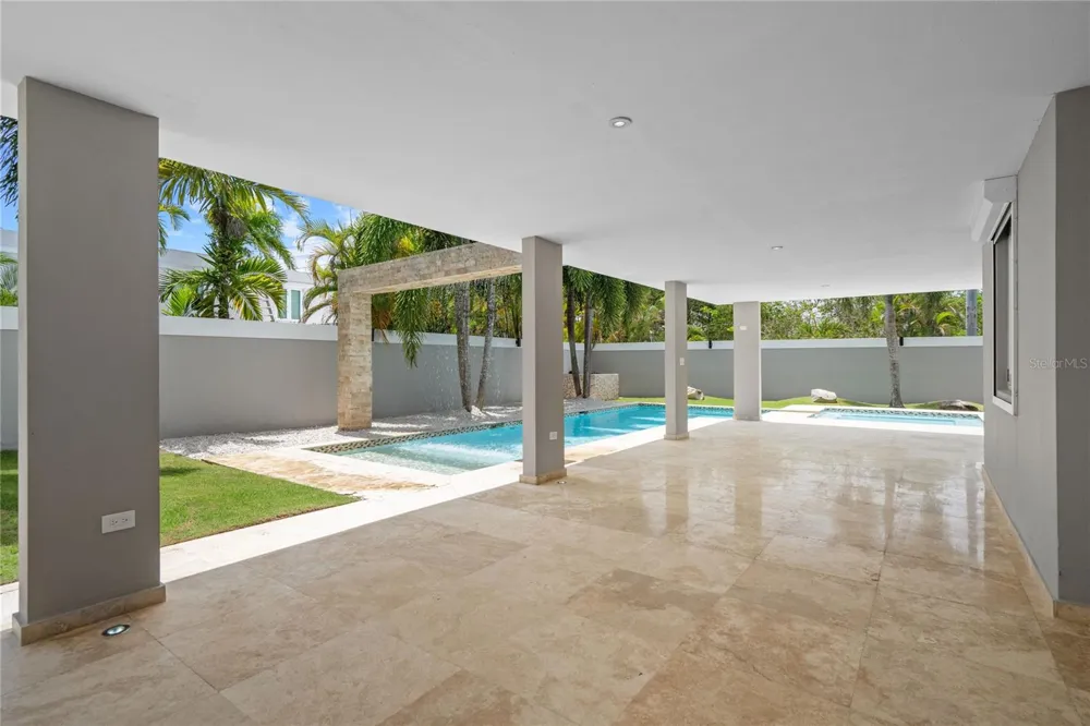 640 GOLFO DE ALASKA #H640 Dorado, PR 00646