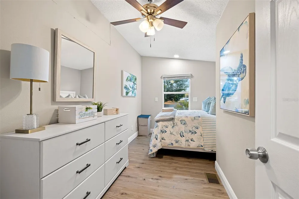551 OMAHA STREET Palm Harbor, FL 34683