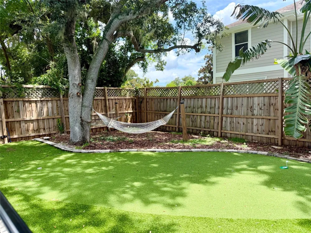 551 OMAHA STREET Palm Harbor, FL 34683
