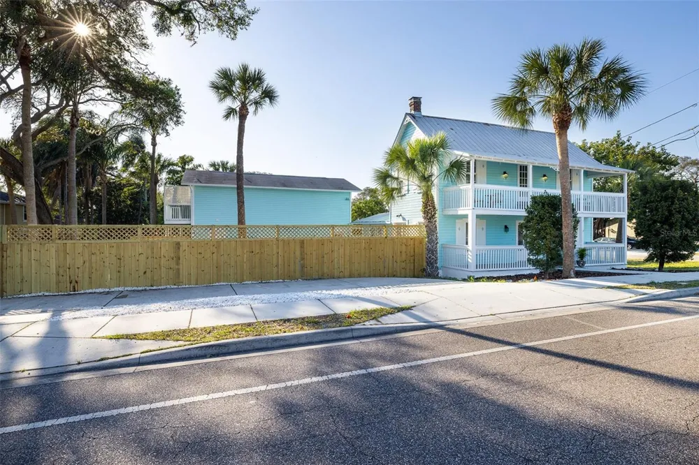 551 OMAHA STREET Palm Harbor, FL 34683