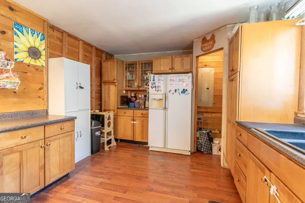 111 Willow ST Commerce, GA 30529