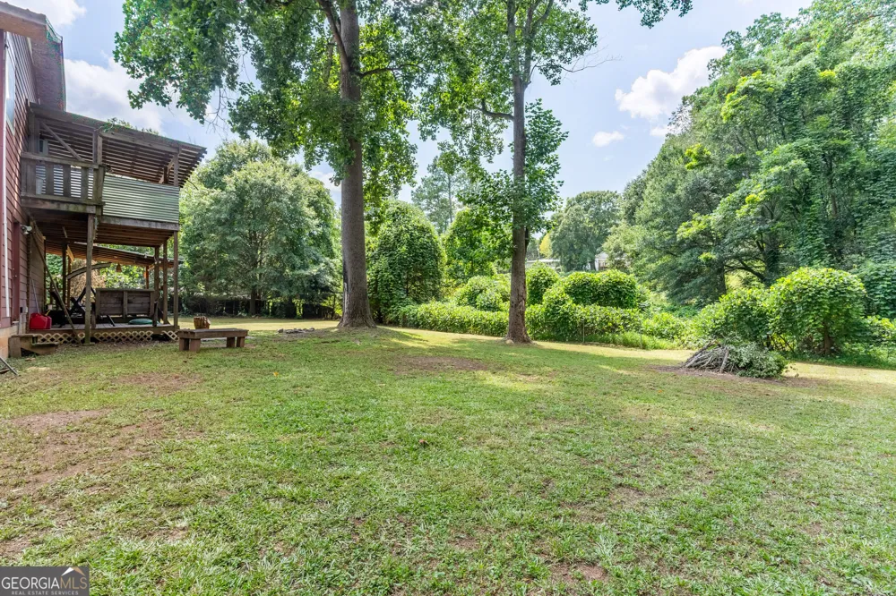 111 Willow ST Commerce, GA 30529