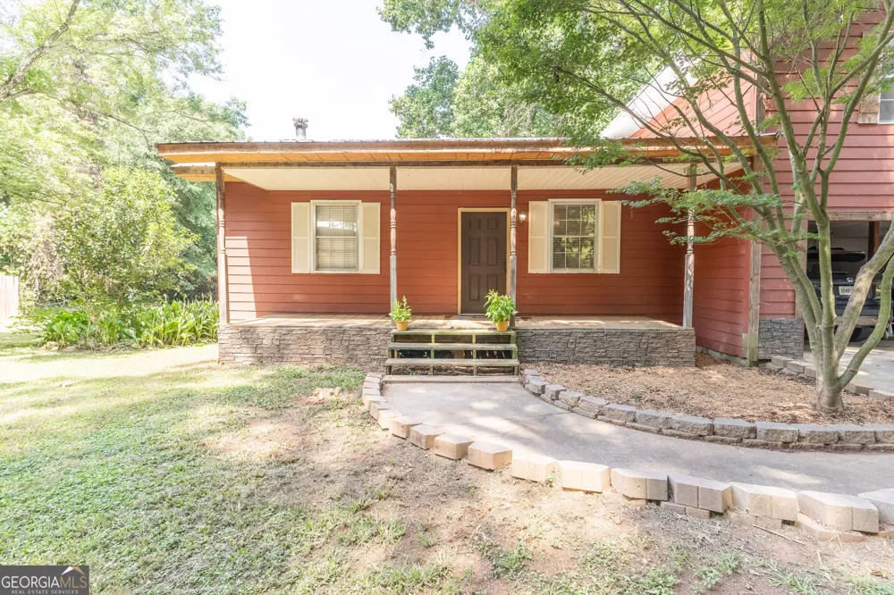 111 Willow ST Commerce, GA 30529