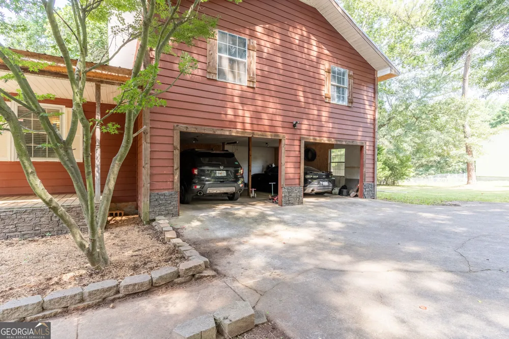 111 Willow ST Commerce, GA 30529