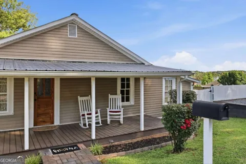 206 Kell ST