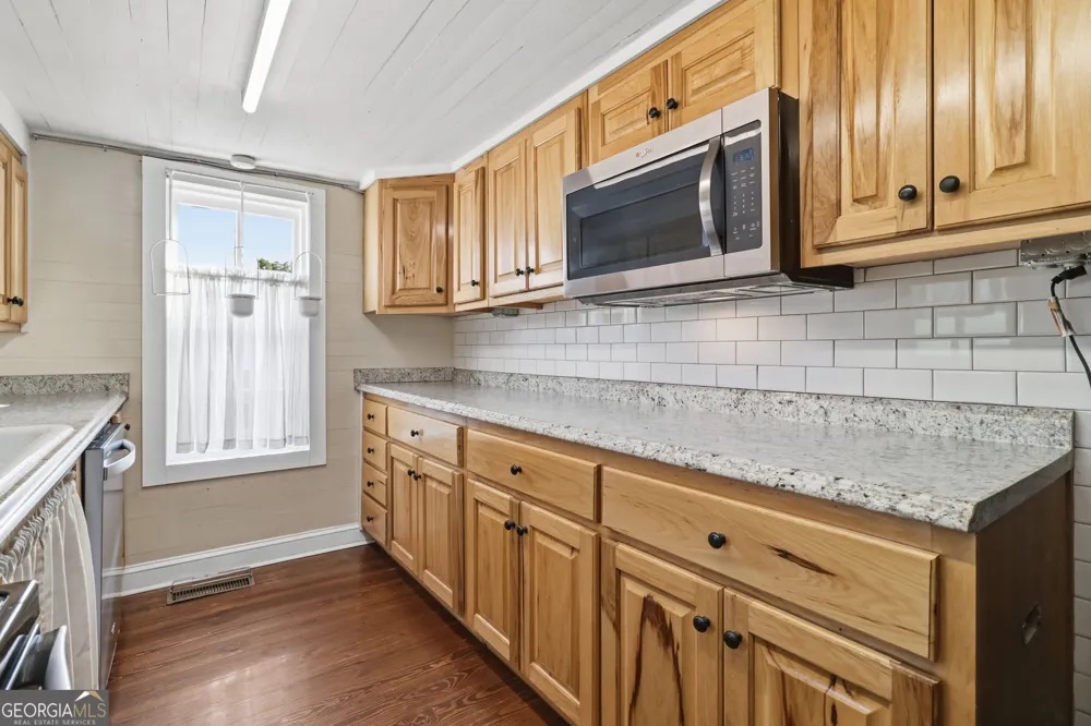 206 Kell ST Ellijay, GA 30540