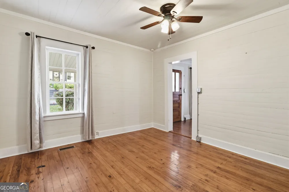 206 Kell ST Ellijay, GA 30540