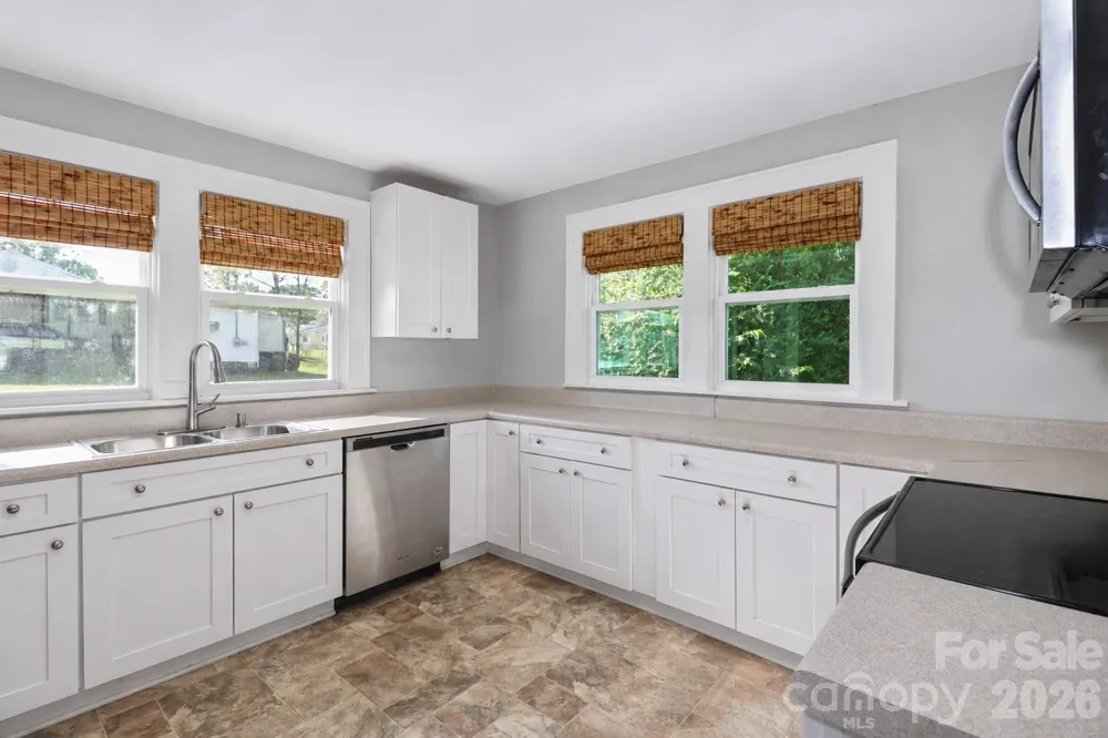 401 Oakland Avenue Statesville, NC 28677