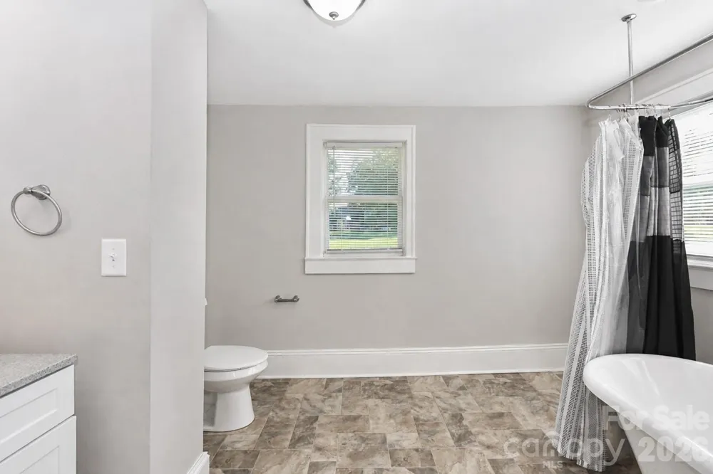 401 Oakland Avenue Statesville, NC 28677