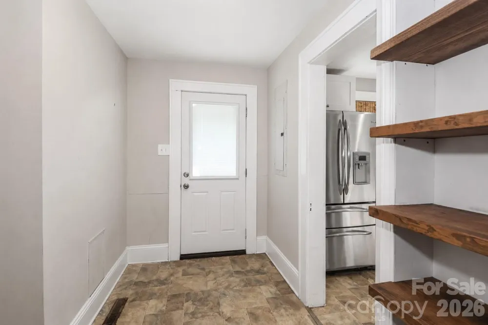 401 Oakland Avenue Statesville, NC 28677