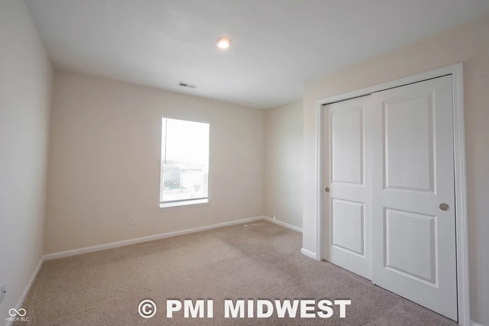 10828 Penwell Way Indianapolis, IN 46235