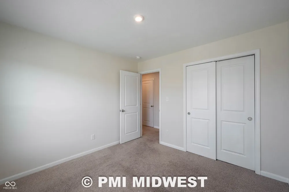 10828 Penwell Way Indianapolis, IN 46235