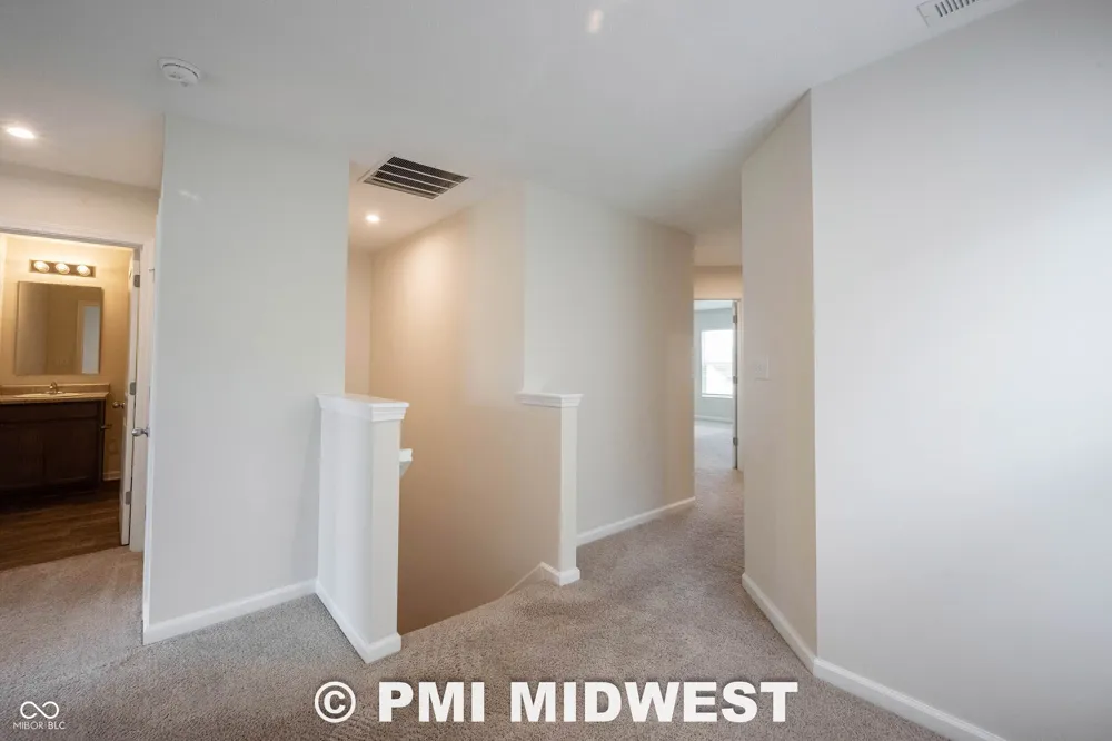 10828 Penwell Way Indianapolis, IN 46235