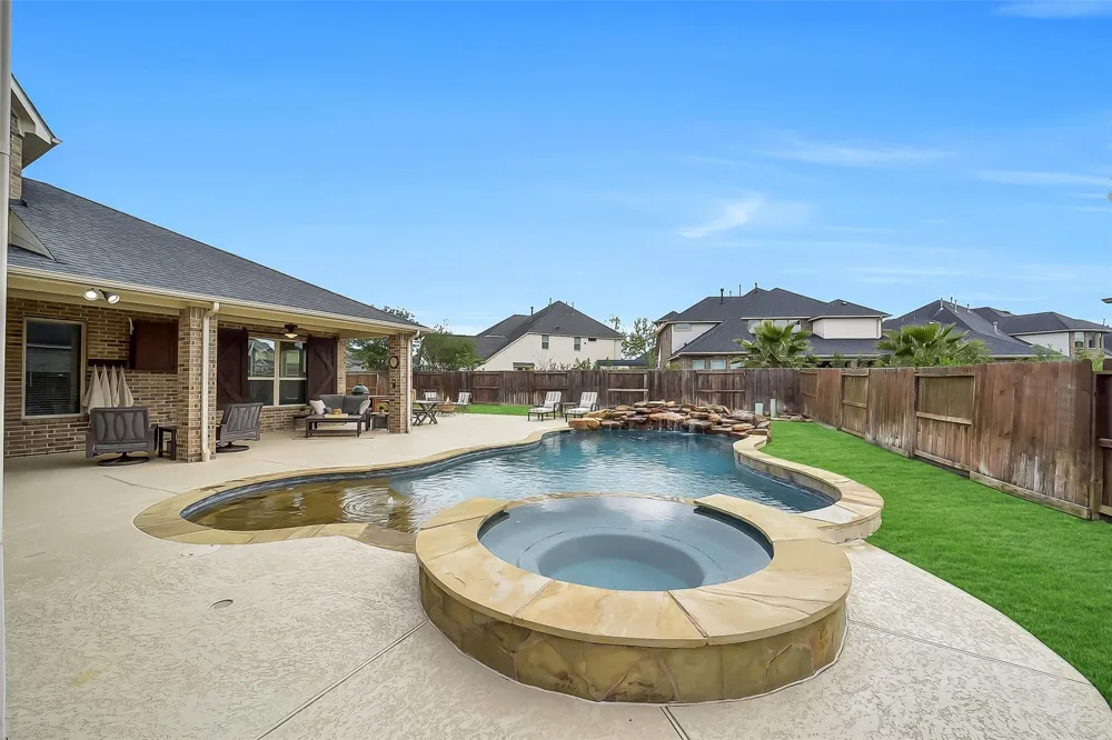 28303 Island Manor Lane Fulshear, TX 77441