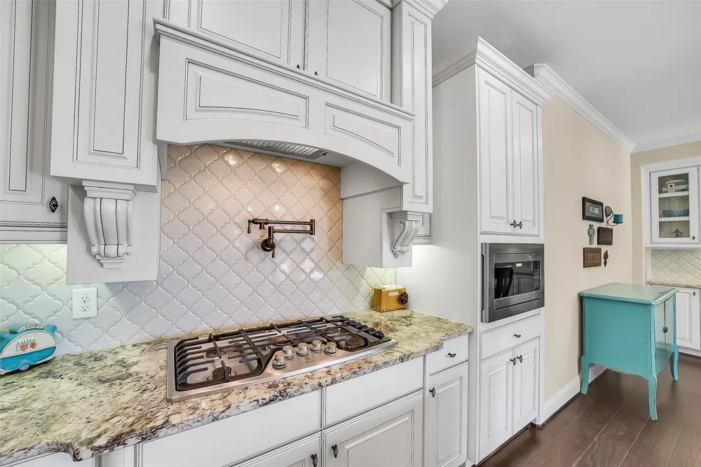 28303 Island Manor Lane Fulshear, TX 77441
