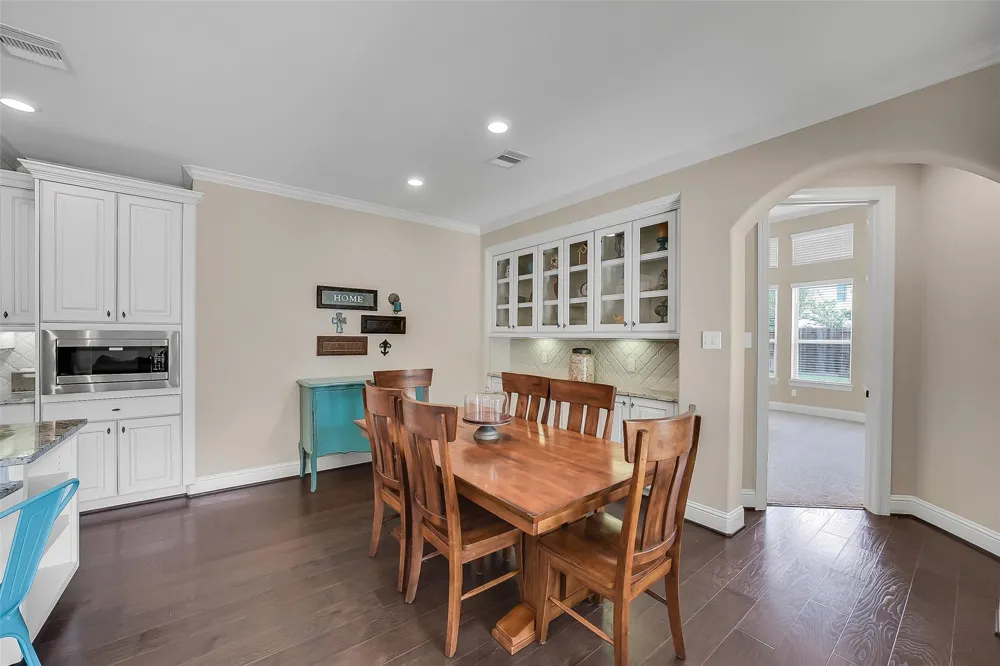28303 Island Manor Lane Fulshear, TX 77441