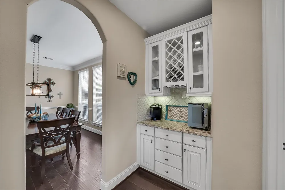 28303 Island Manor Lane Fulshear, TX 77441