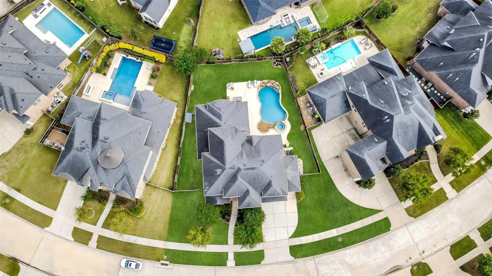 28303 Island Manor Lane Fulshear, TX 77441