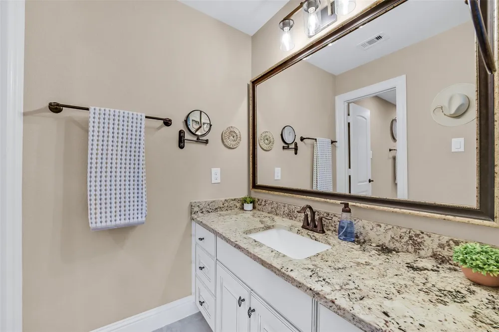 28303 Island Manor Lane Fulshear, TX 77441