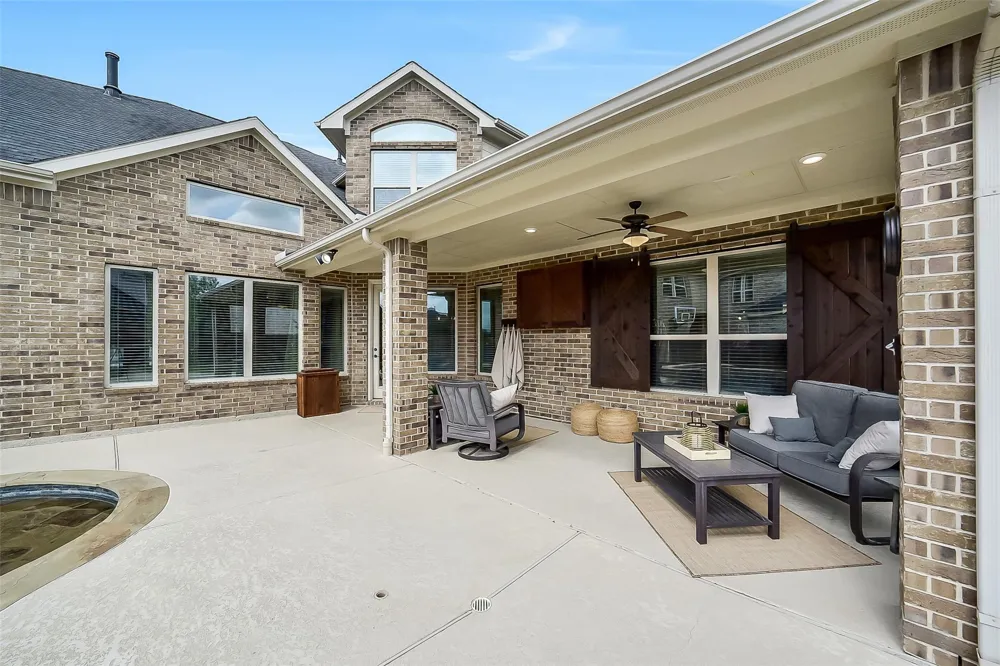 28303 Island Manor Lane Fulshear, TX 77441