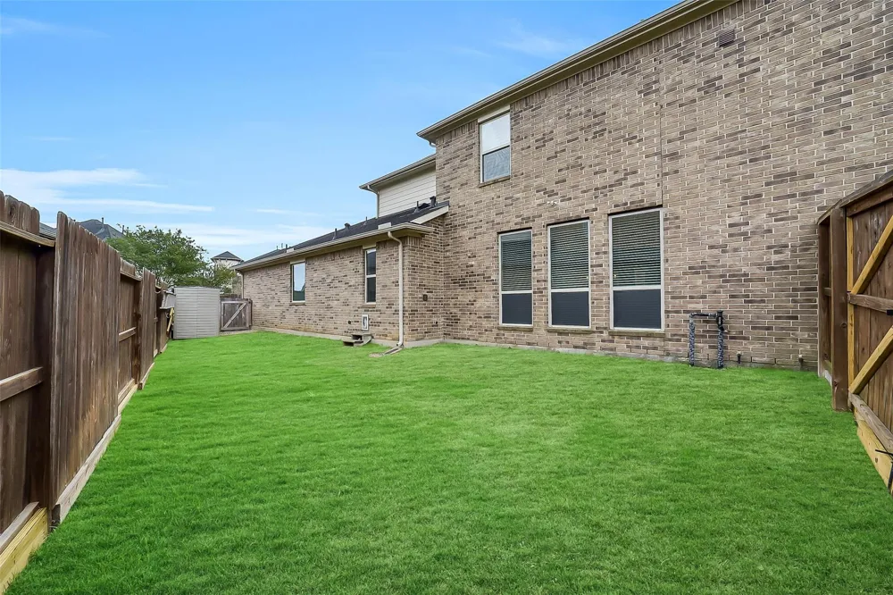28303 Island Manor Lane Fulshear, TX 77441