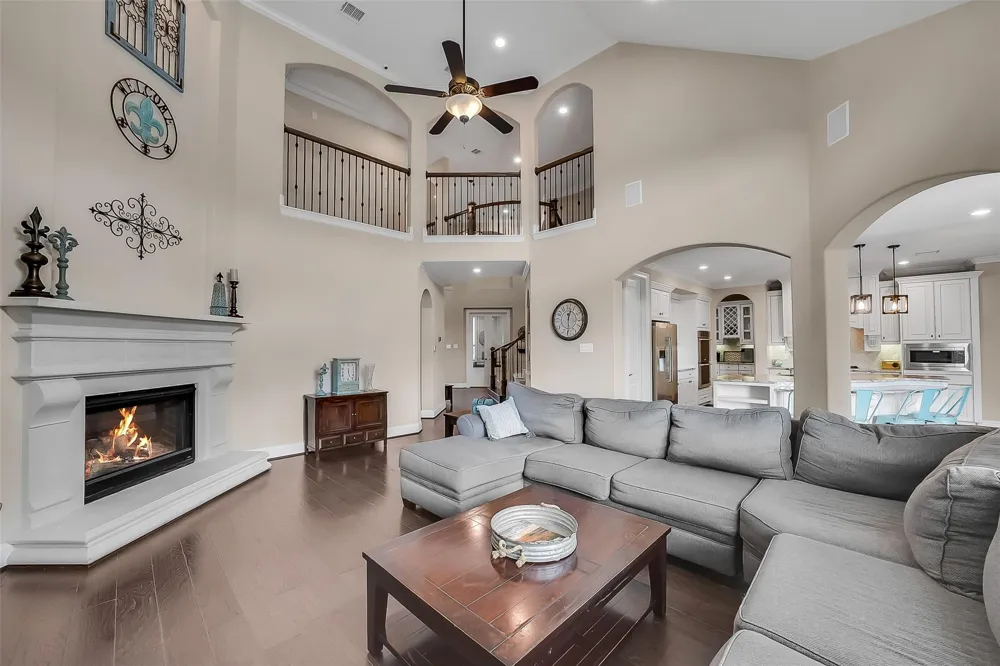 28303 Island Manor Lane Fulshear, TX 77441