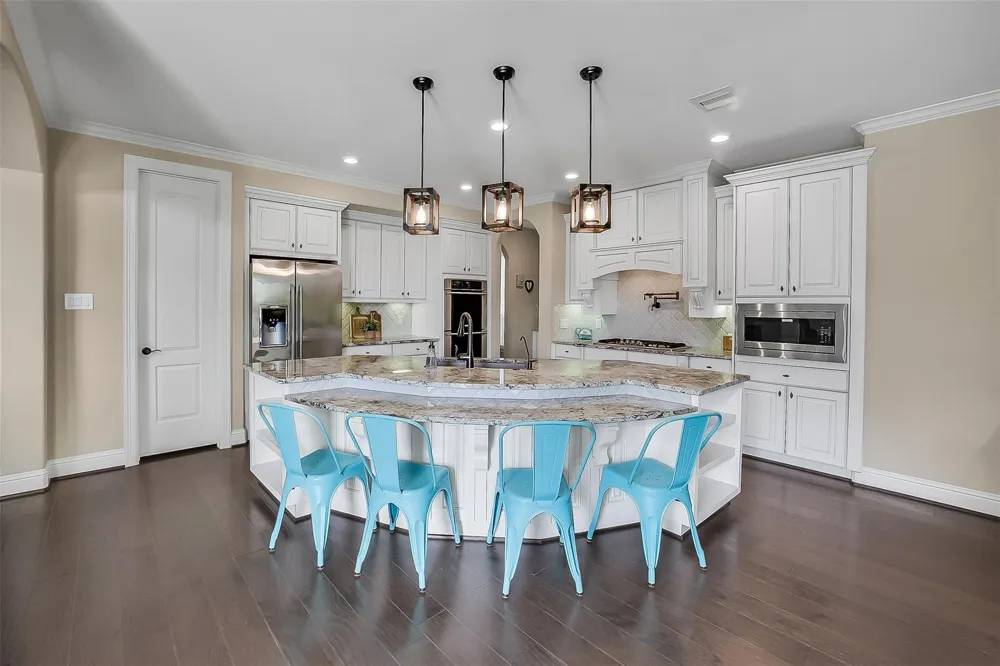 28303 Island Manor Lane Fulshear, TX 77441