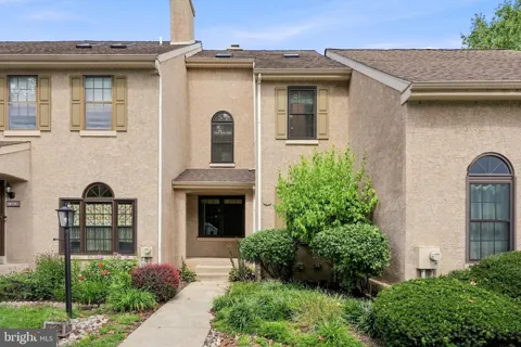 1502 QUINCY PLACE