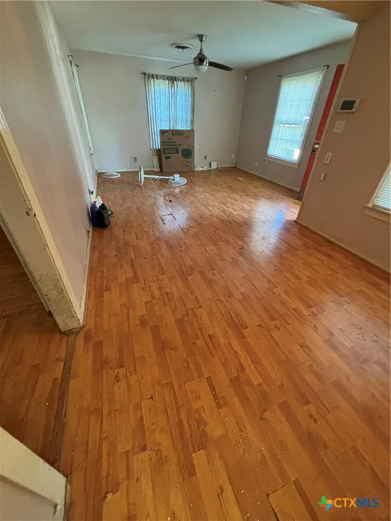 2505 Cardinal Street Victoria, TX 77901