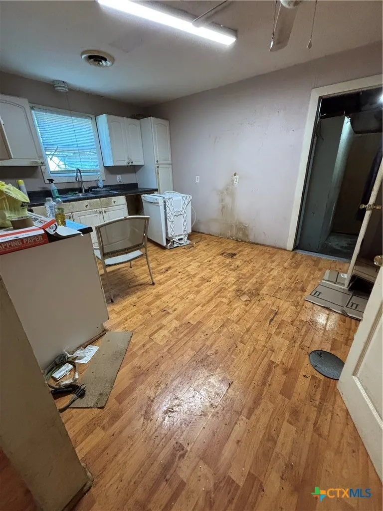 2505 Cardinal Street Victoria, TX 77901