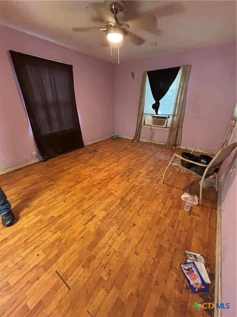 2505 Cardinal Street Victoria, TX 77901