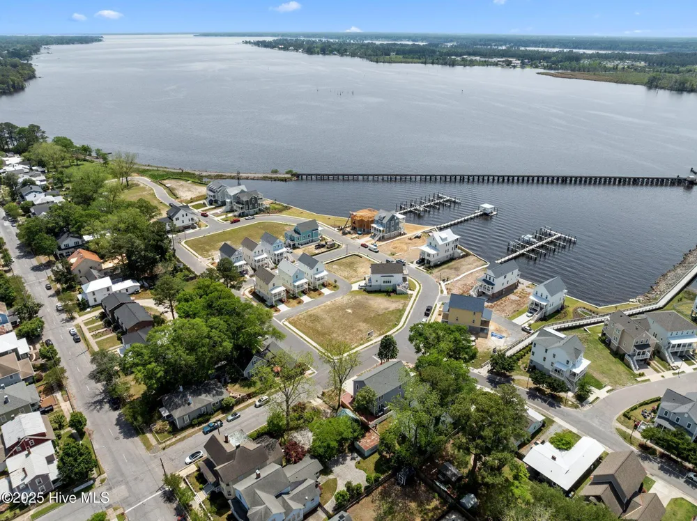 100 Wiley Street Washington, NC 27889