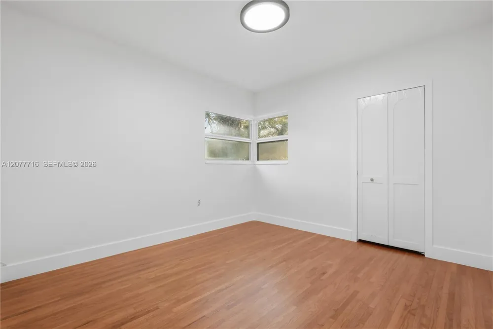 13040 Miami Ave Miami, FL 33168