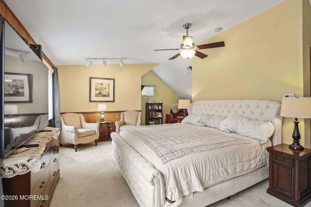 21 Fairway Drive Toms River, NJ 08753