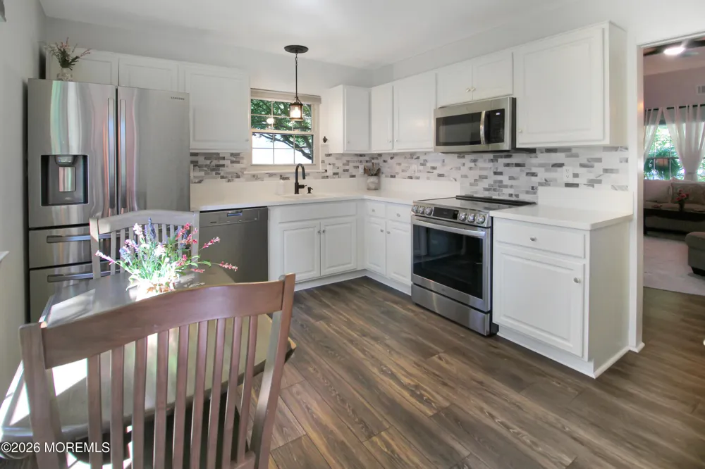 514 Petunia Lane Whiting, NJ 08759