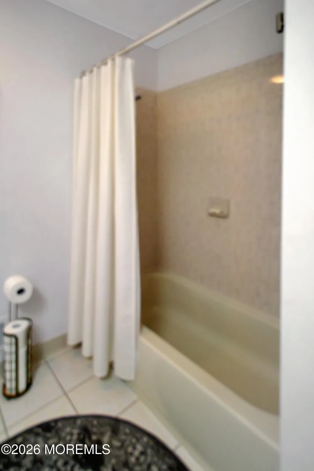 514 Petunia Lane Whiting, NJ 08759