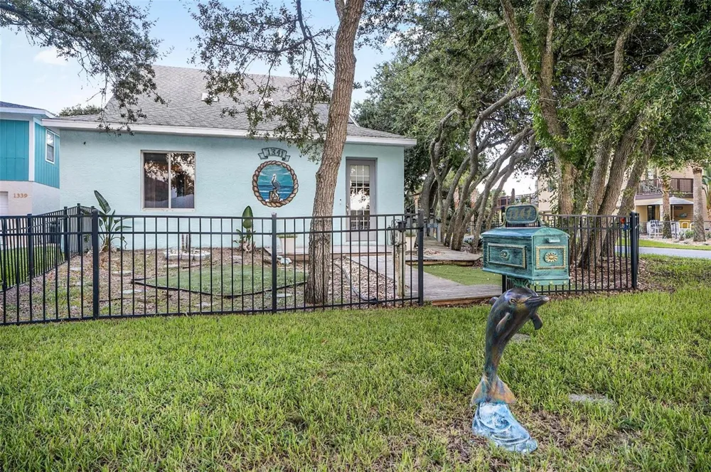 1341 S DAYTONA AVENUE Flagler Beach, FL 32136
